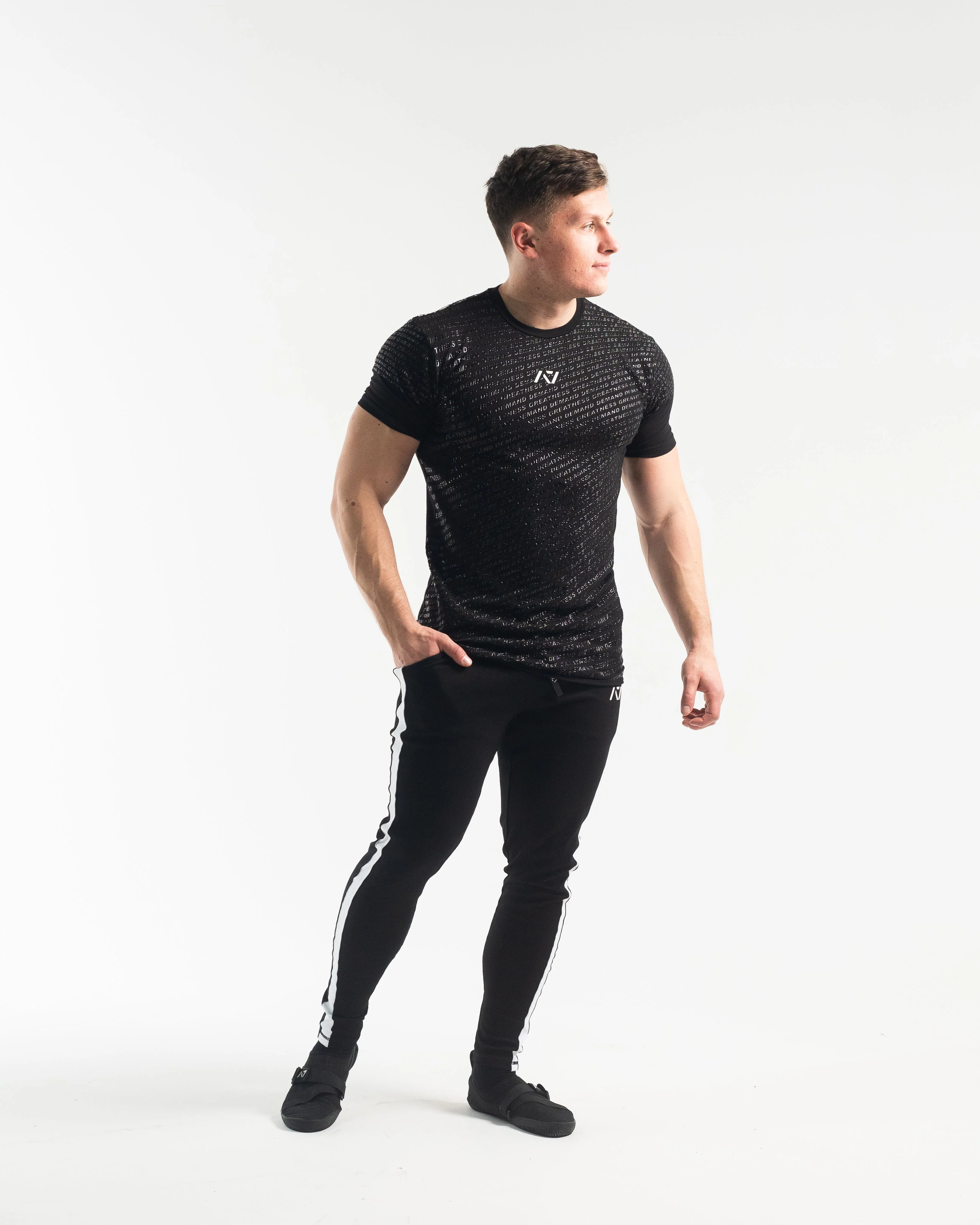 Domino Wave Men's Bar Grip Strongman Shirt - Image 6