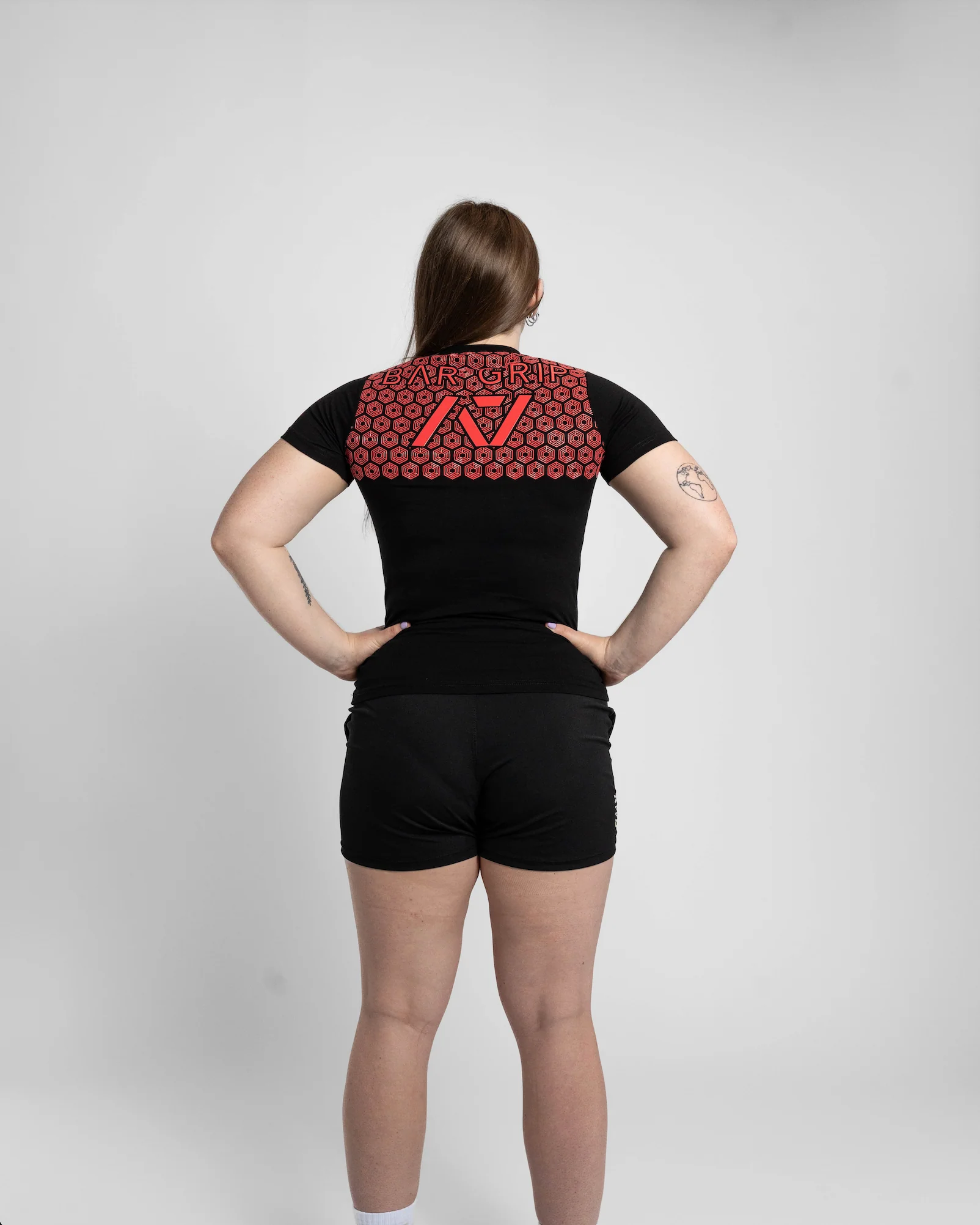 Kinetic True-Fit Women's Bar Grip Shirt - Red Dawn - Image 5