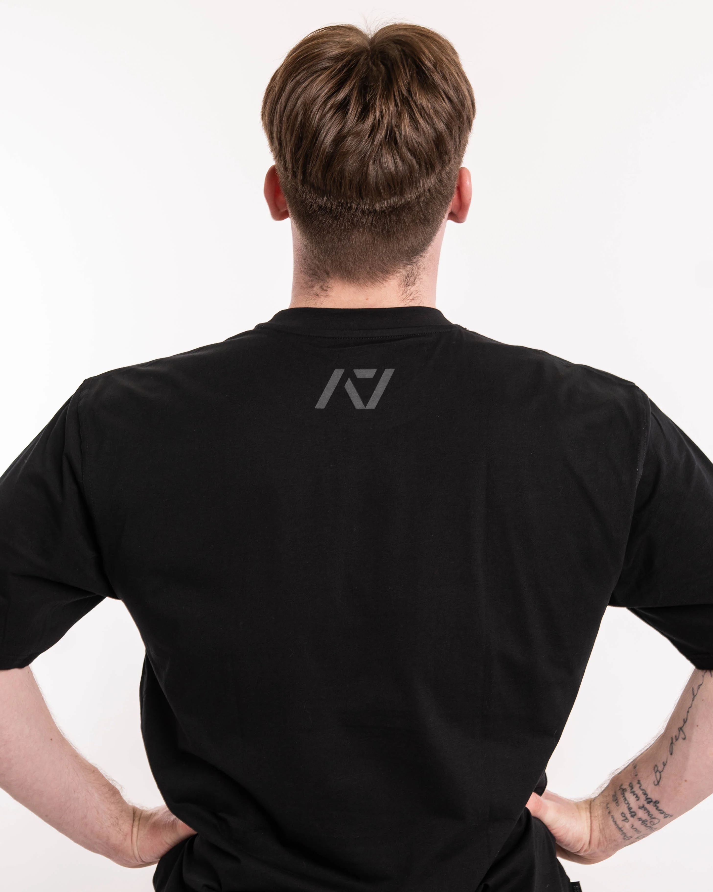 Knight Warrior Over-Fit Unisex Non Bar Grip Shirt - Image 2
