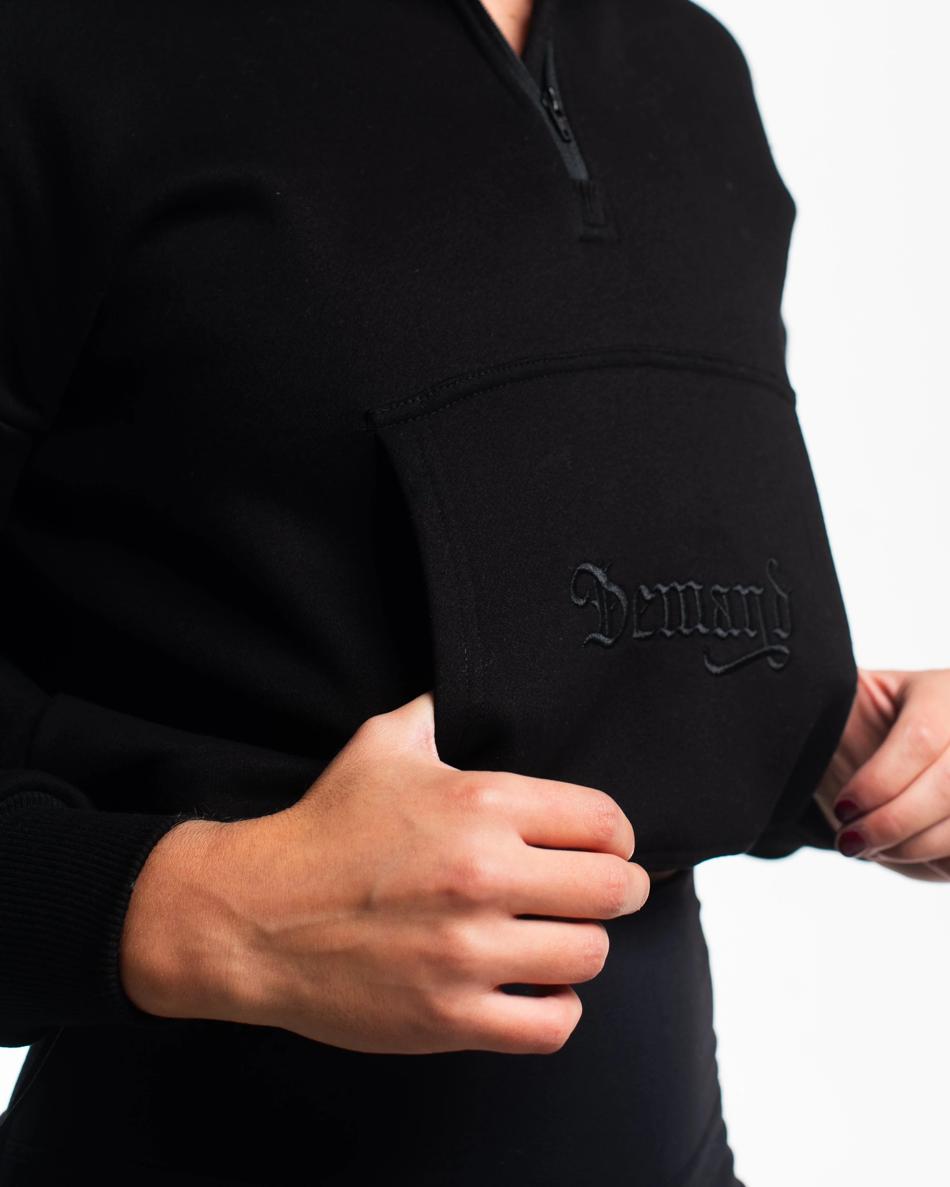 Script Cropped Quarter Zip - Stealth - Image 4