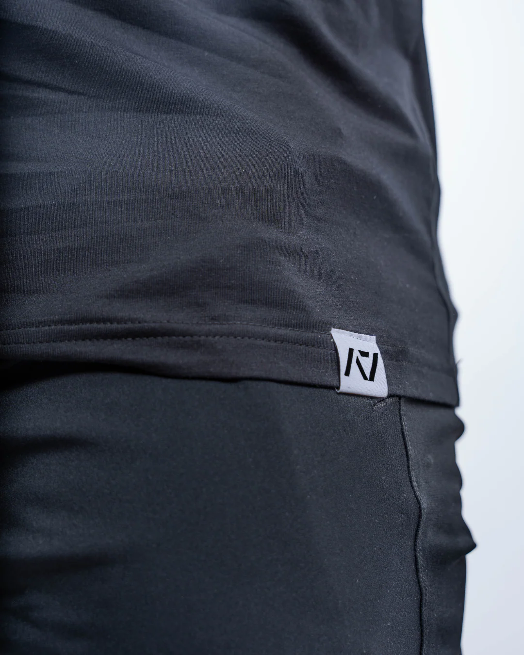 Tempest True-Fit Men's Non Bar Grip Shirt - Black - Image 5