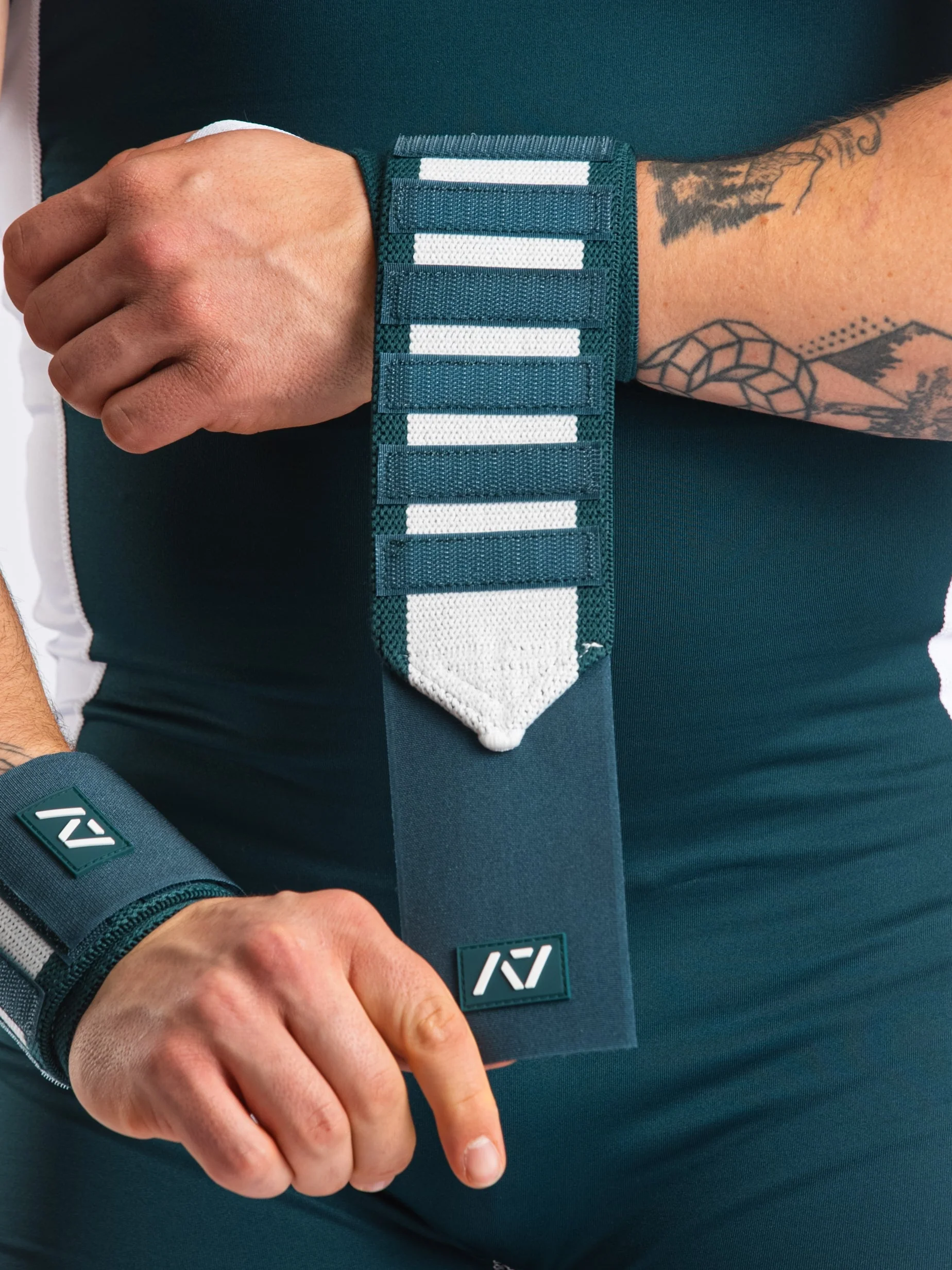 Zebra Wrist Wraps - IPF Approved - Emerald Forás - Image 4
